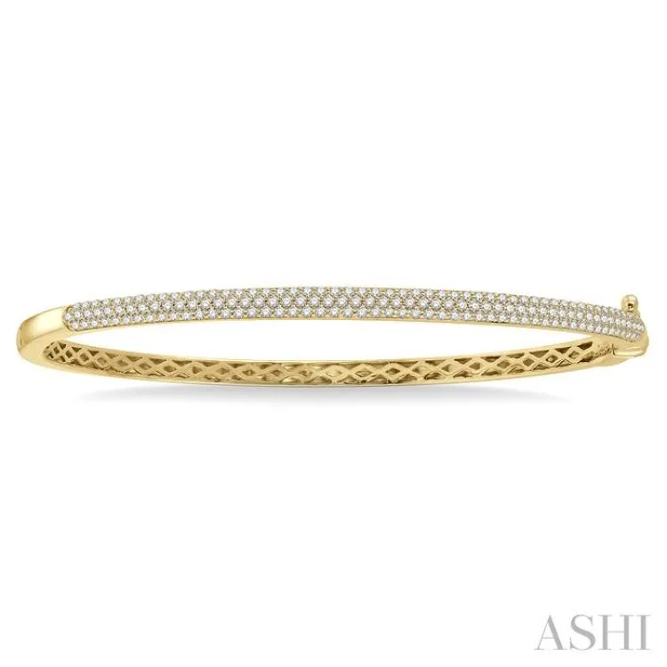1.00 ctw Round Cut Diamond Fashion Bangle in 14K Yellow Gold