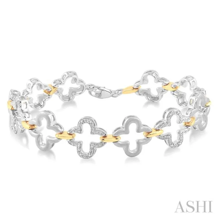 1/10 ctw Round Cut Diamond Fashion Bracelet in Sterling Silver