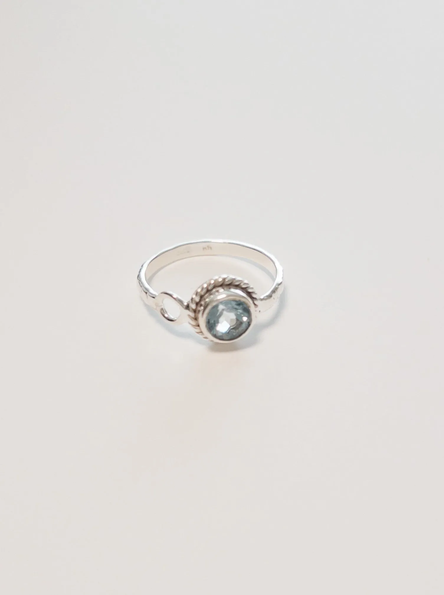 Bravin Blue Topaz nh Ring -Sterling Silver