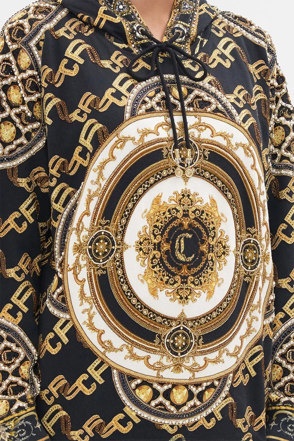 HOODY WITH POCKETS TETHER ME NOT