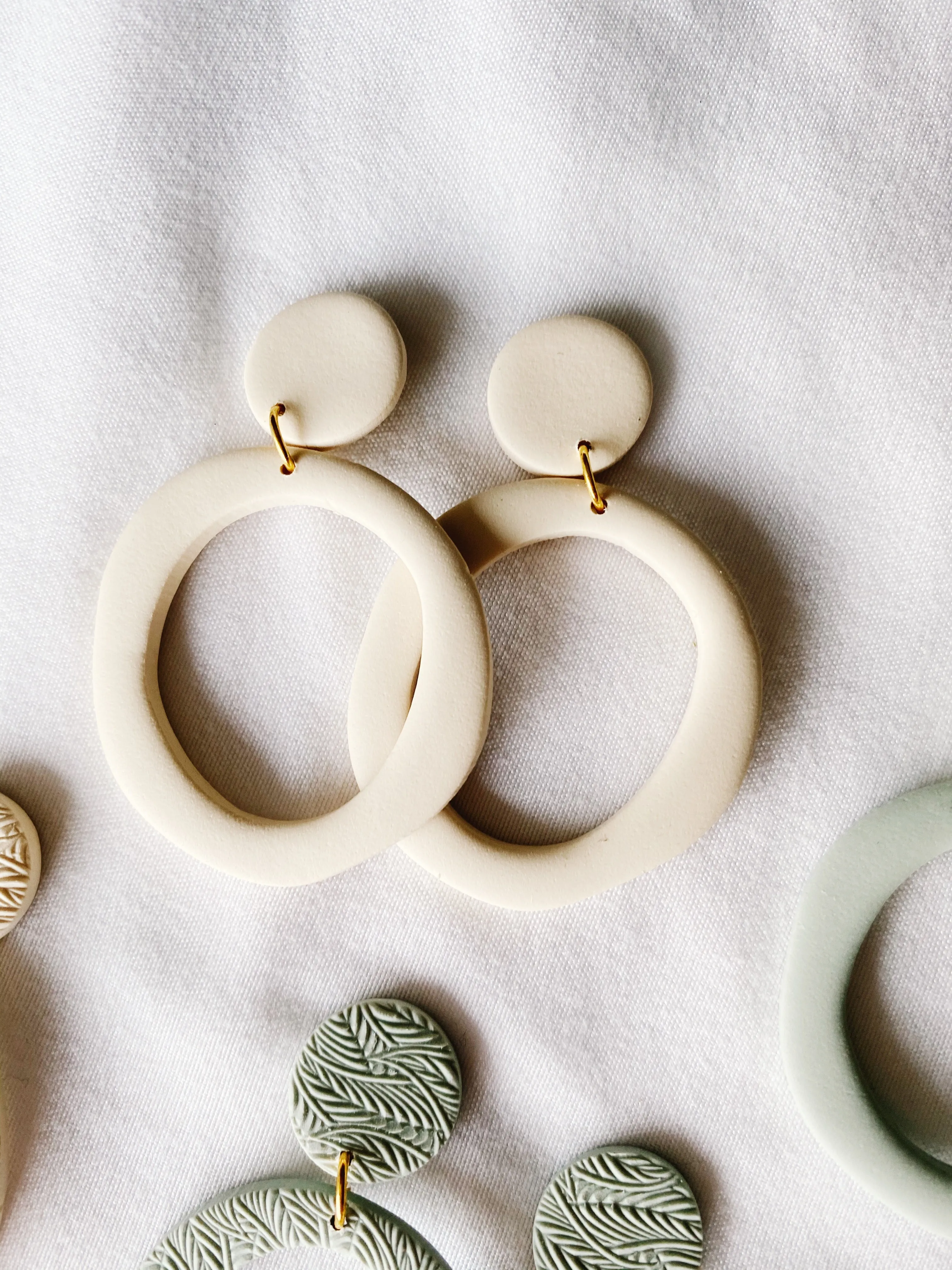 Ivy | Classic Spring