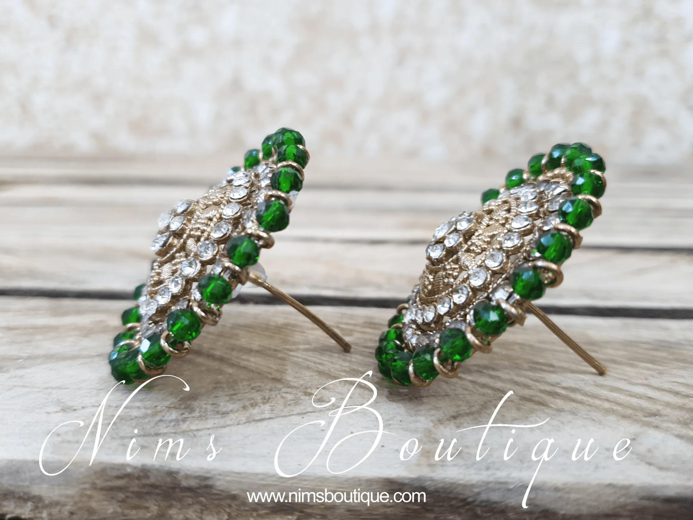 Large Royal Antique Gold & Green Stud earrings
