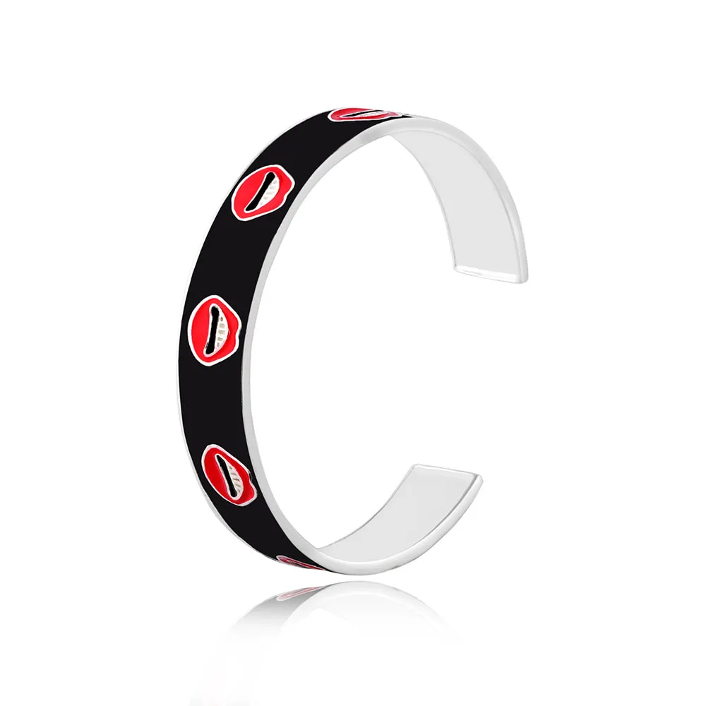Lip Smacking Enamel Bangle