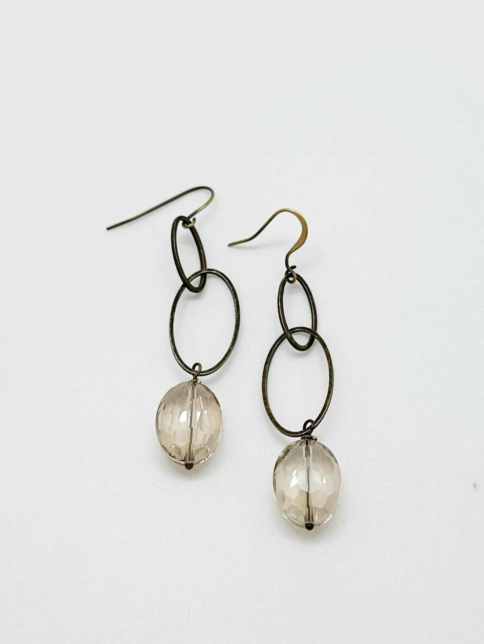 Long Brass drop earrings - neutral