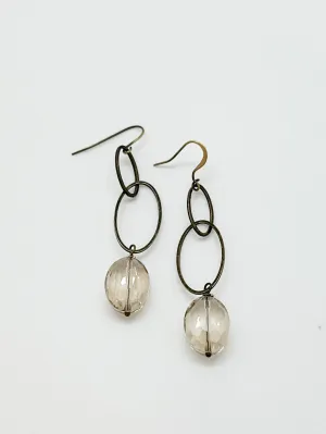 Long Brass drop earrings - neutral