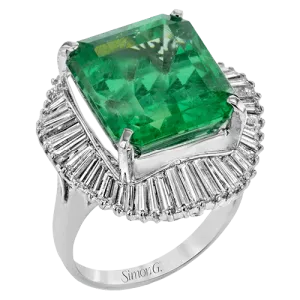 One-of-a-Kind Emerald Halo Ring In 18k Gold With Diamonds 624464