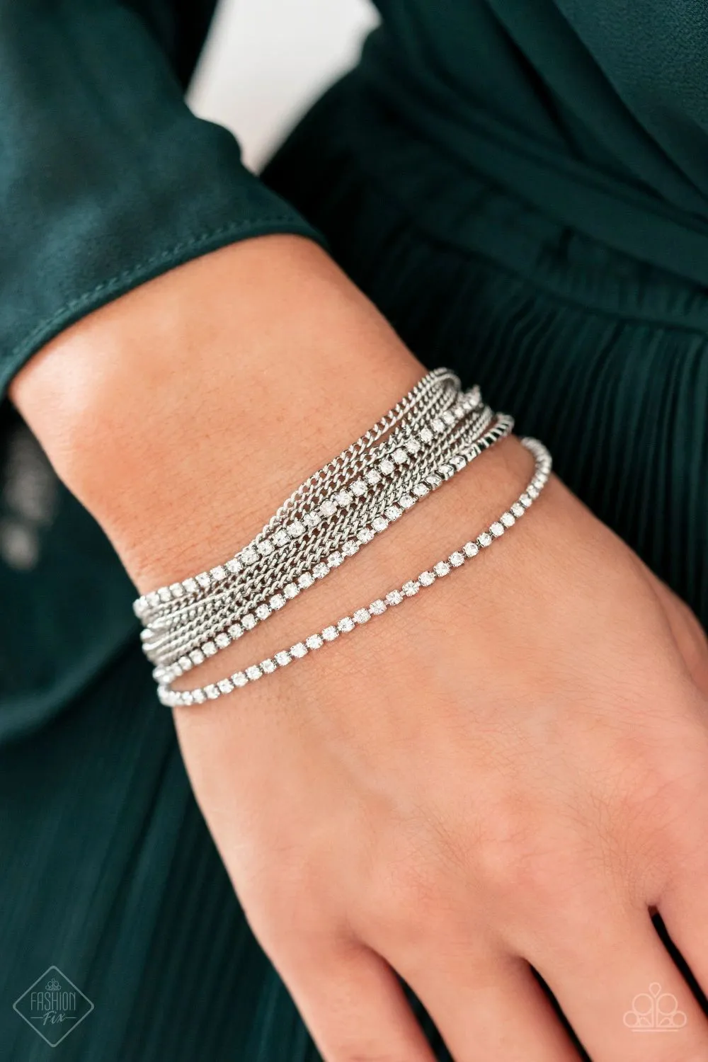 Paparazzi Fashion Fix Fiercely 5th Avenue Trend Blend - December 2019
