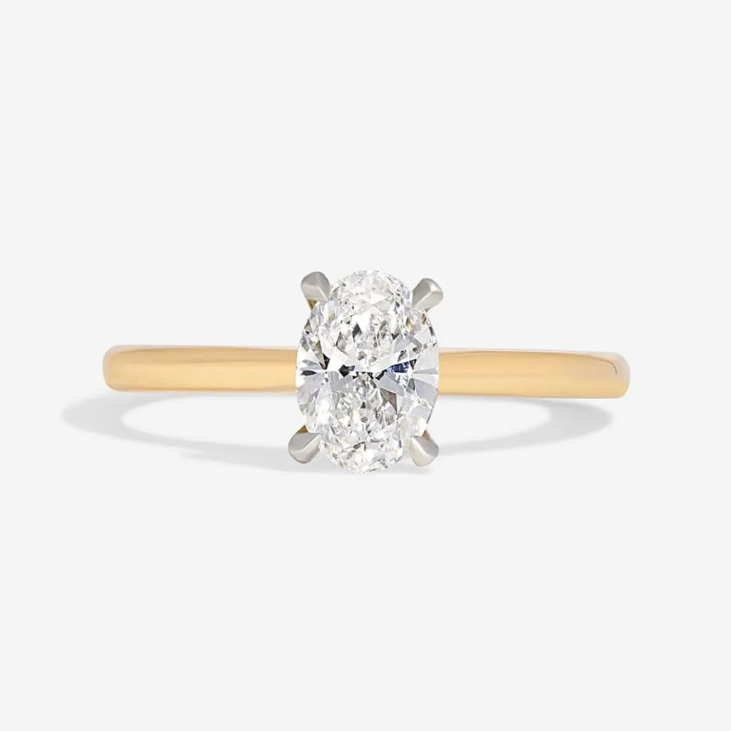 PARIS 0.75ct | Oval Solitaire Lab Diamond Set in 18ct Gold