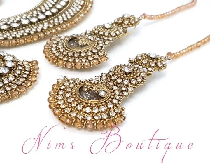 Radha Antique Gold Set