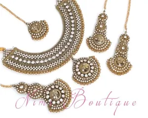 Radha Antique Gold Set