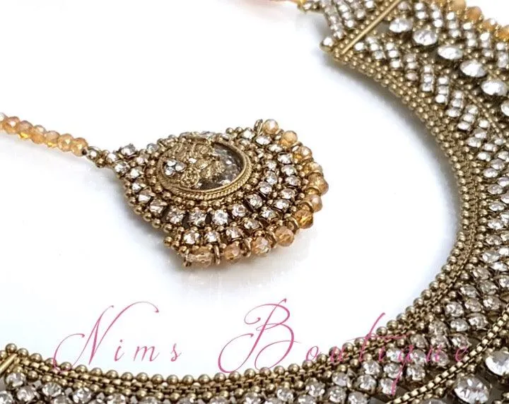 Radha Antique Gold Set