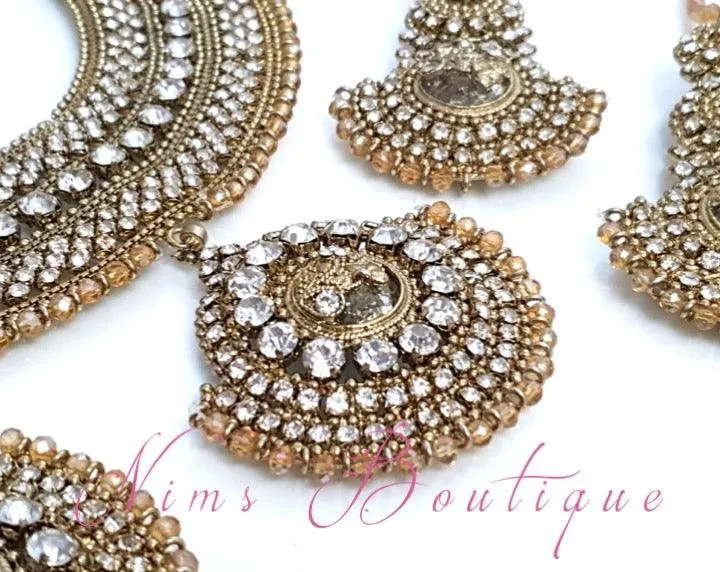 Radha Antique Gold Set