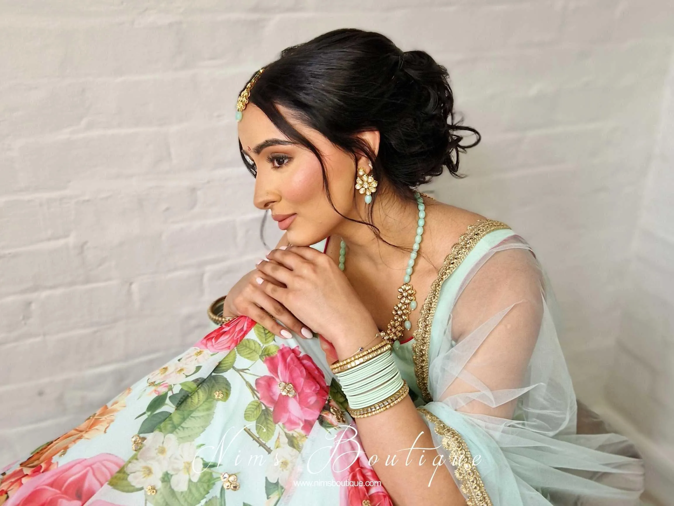Shabana Kundan & Mint Jewellery Set