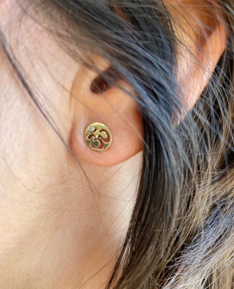 Signature ©️Goddess Earrings || Classic OM