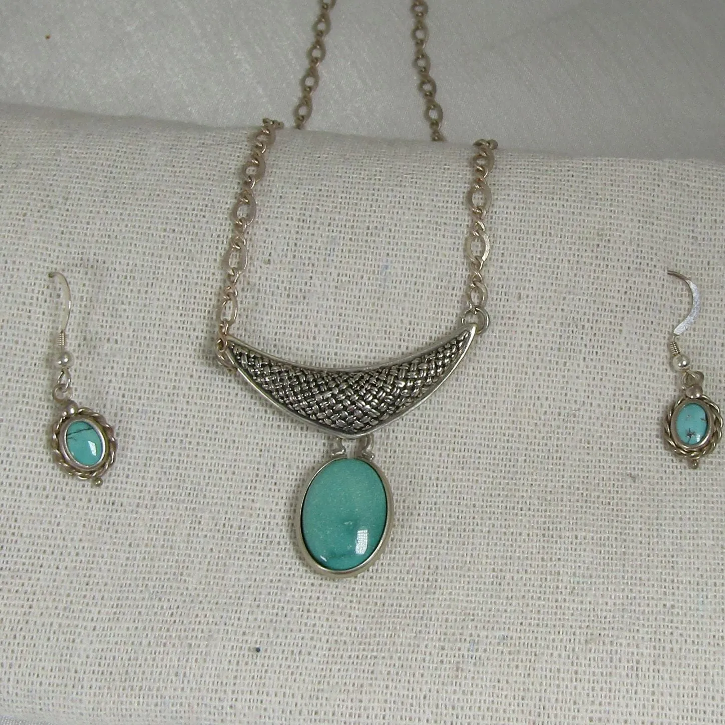 Sleeping Beauty Turquoise Pendant Necklace and Earrings