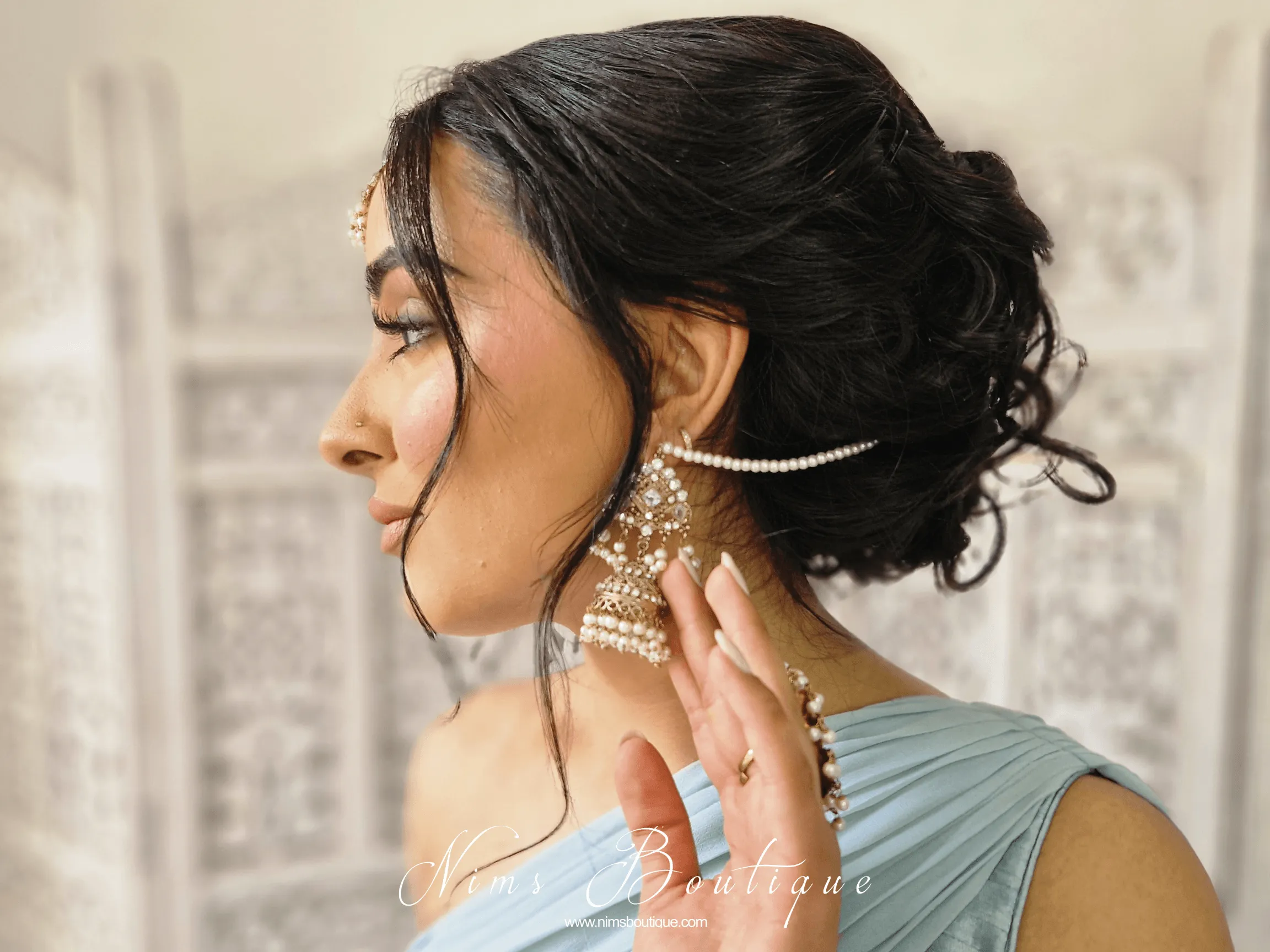 Tamannah Royal Pearl Earrings & Tikka Set