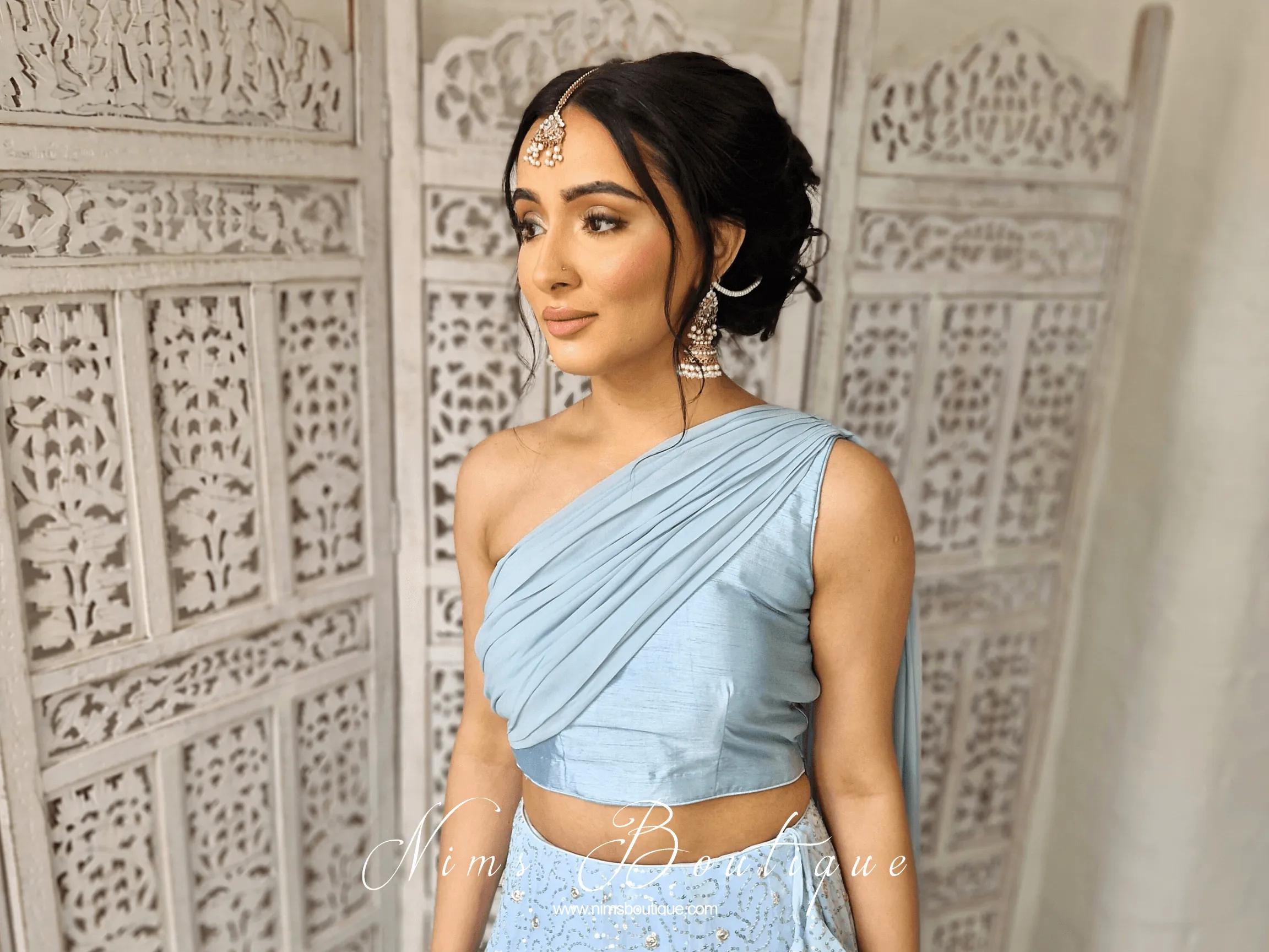 Tamannah Royal Pearl Earrings & Tikka Set