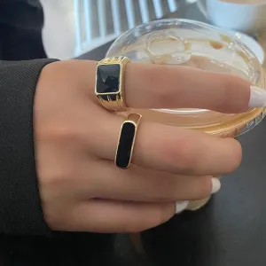 Vintage Black Square Ring Collection