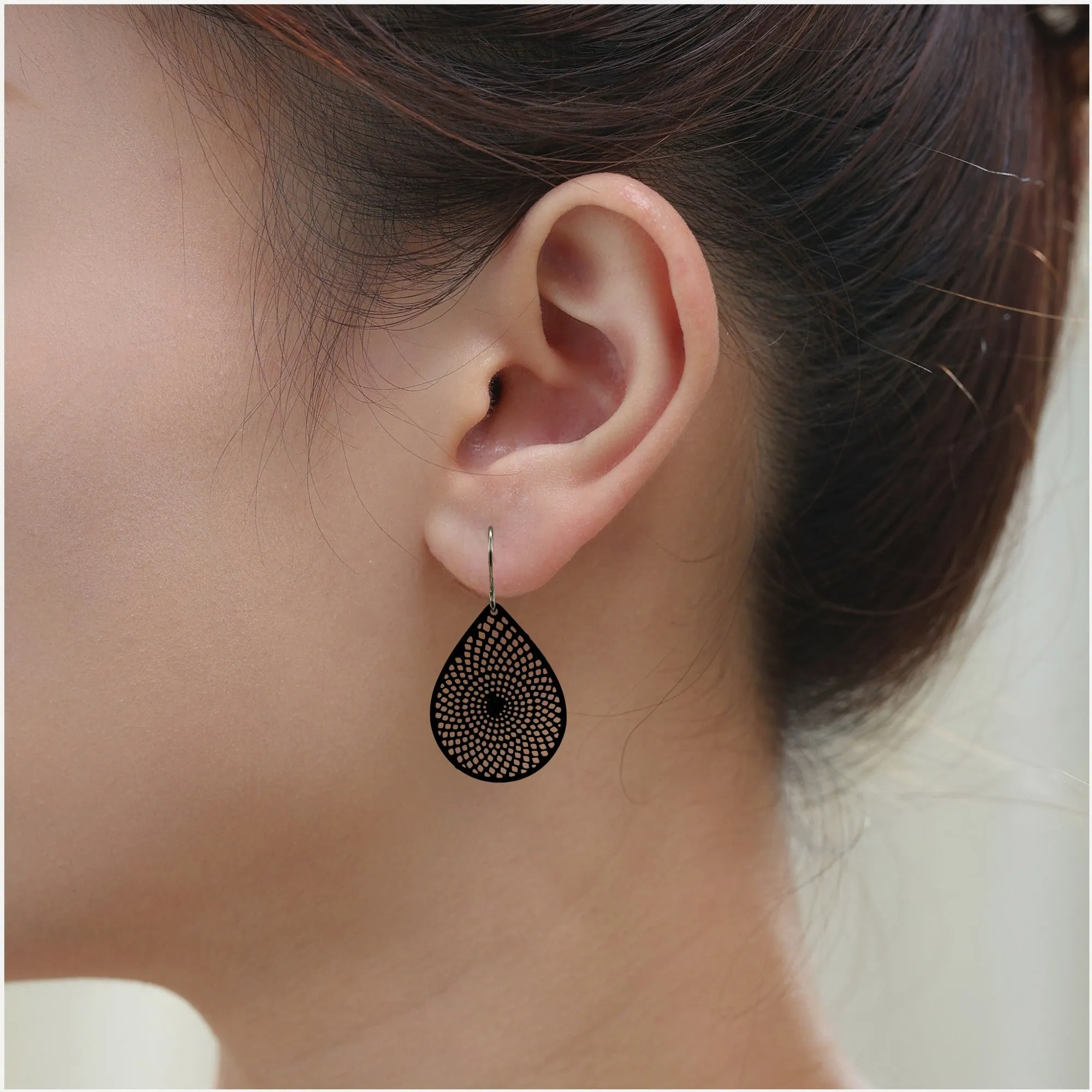 White/Black/Red teardrop earrings